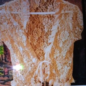 Gadzooks Ladies Elegant Lace Wrap Top - Cream(s)